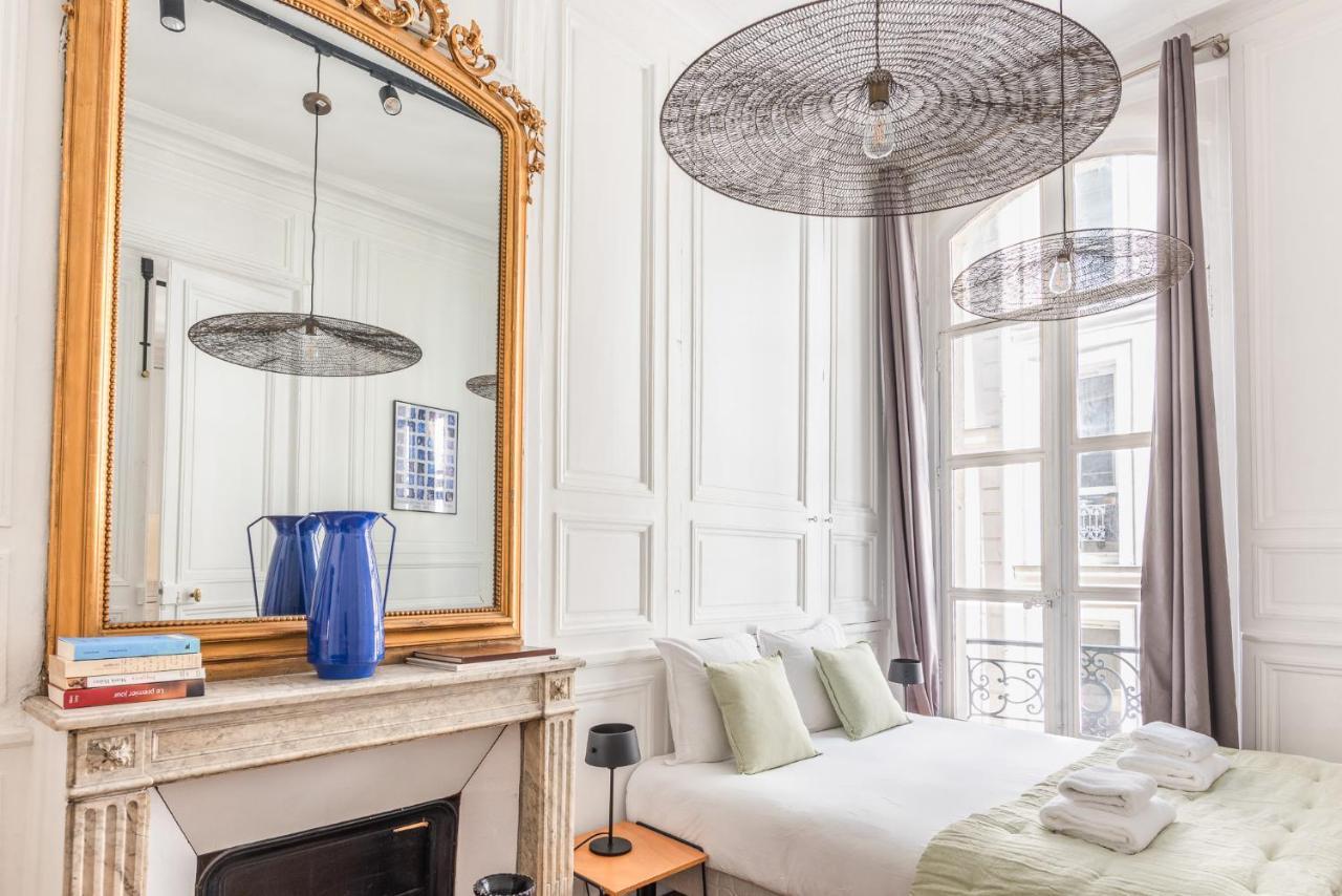 Appartamento Outstanding Parisian Flat In Heart Of Paris Center Esterno foto